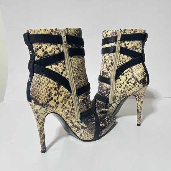 Guess Snake Printed Pointed Toe Stiletto Heel Multi Tone Ankle Boot, Sz 7.5 M - Picture 7 of 16